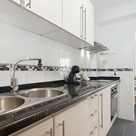 Будинок відпочинку Almirante Torrecilla By South Costa *